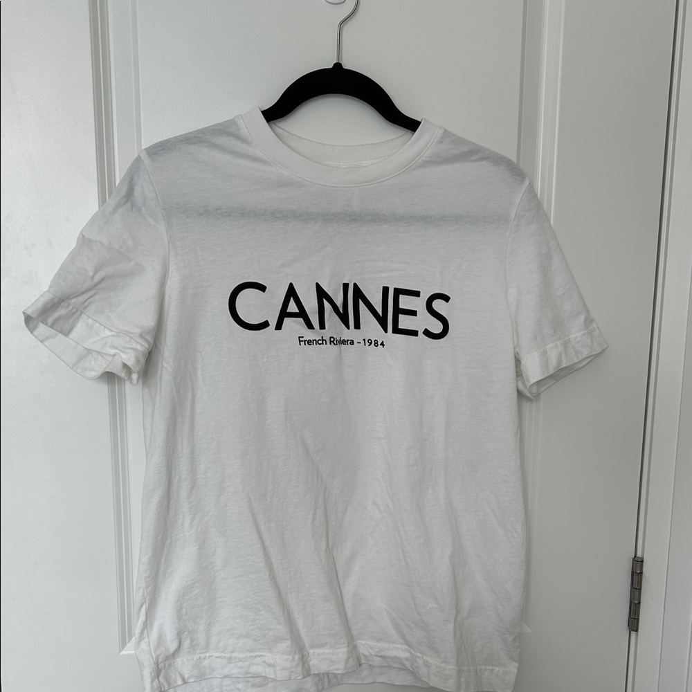 H&M White Crewneck T-Shirt with Black Graphic